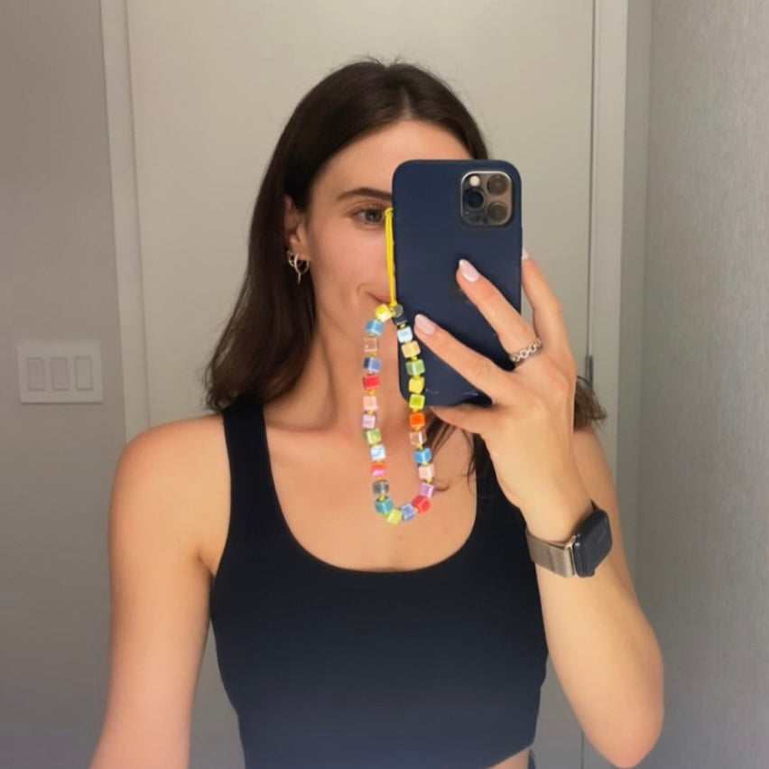 HAPPY PHONE WRISTLET