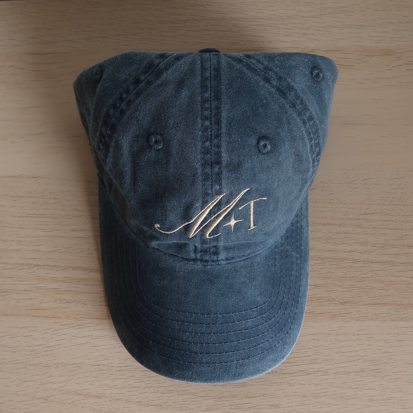 Logo Hat