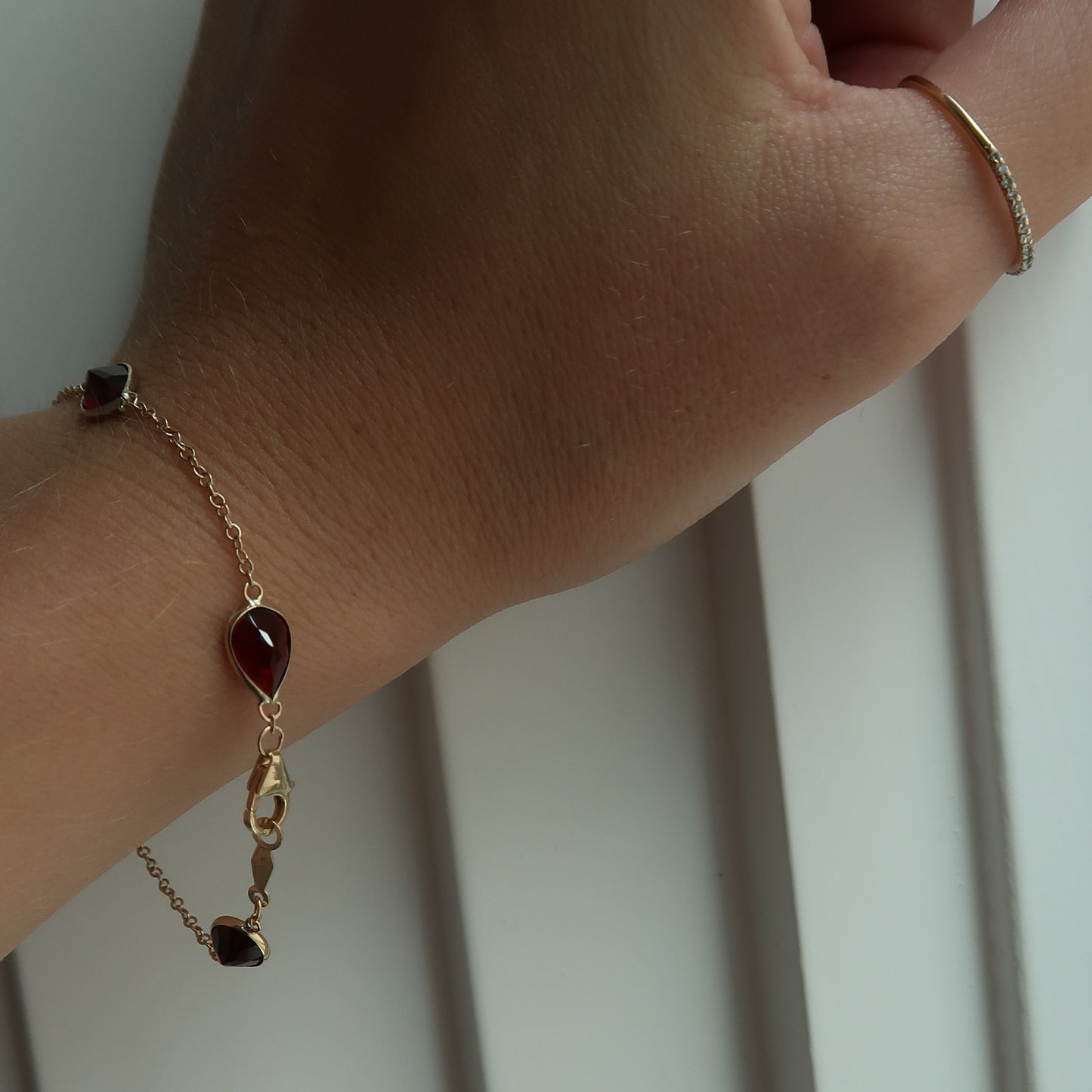 14K TEARDROP GEMSTONE CHAIN BRACELET