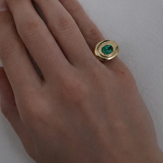 Céline Emerald Ring