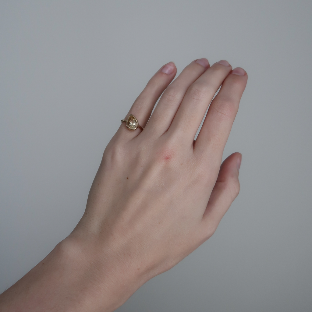 1ct Tilted Pear Butter Citrine Round Back Ring