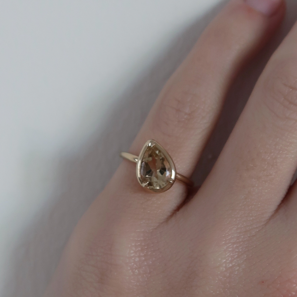 1ct Tilted Pear Butter Citrine Round Back Ring