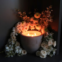 Load image into Gallery viewer, 5-WICK LOGO CANDLE
