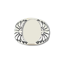 Load image into Gallery viewer, SILVER SIGNET RING
